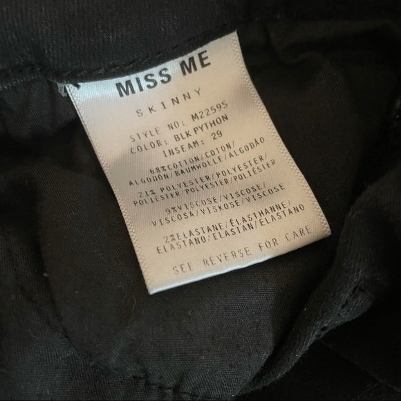 Miss Me | Skinny Black Python Pattern Jeans - Picture 8 of 8